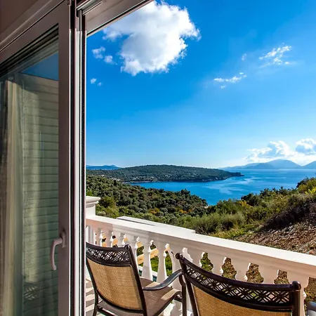 Villa Luxurylefkadavilla